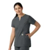 Blusa médica tipo túnica con cuello en V Force Essentials para mujer