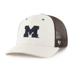 Gorra trucker sin teñir de los Wolverines de Michigan '47